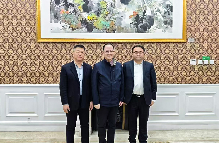 迅鐳激光董事長拜訪中國人民對(duì)外友好協(xié)會(huì)副會(huì)長沈昕！