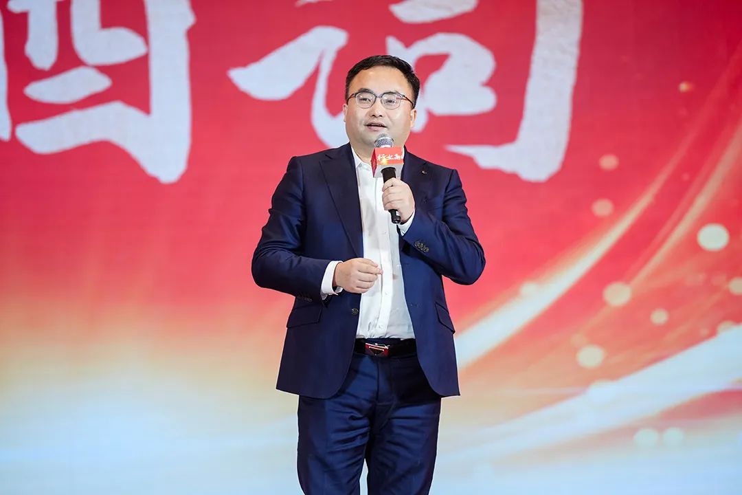 靈蟒賀歲，華章共啟 | 迅鐳激光2024年度工作總結(jié)會議暨年終盛典圓滿舉行！(圖17)