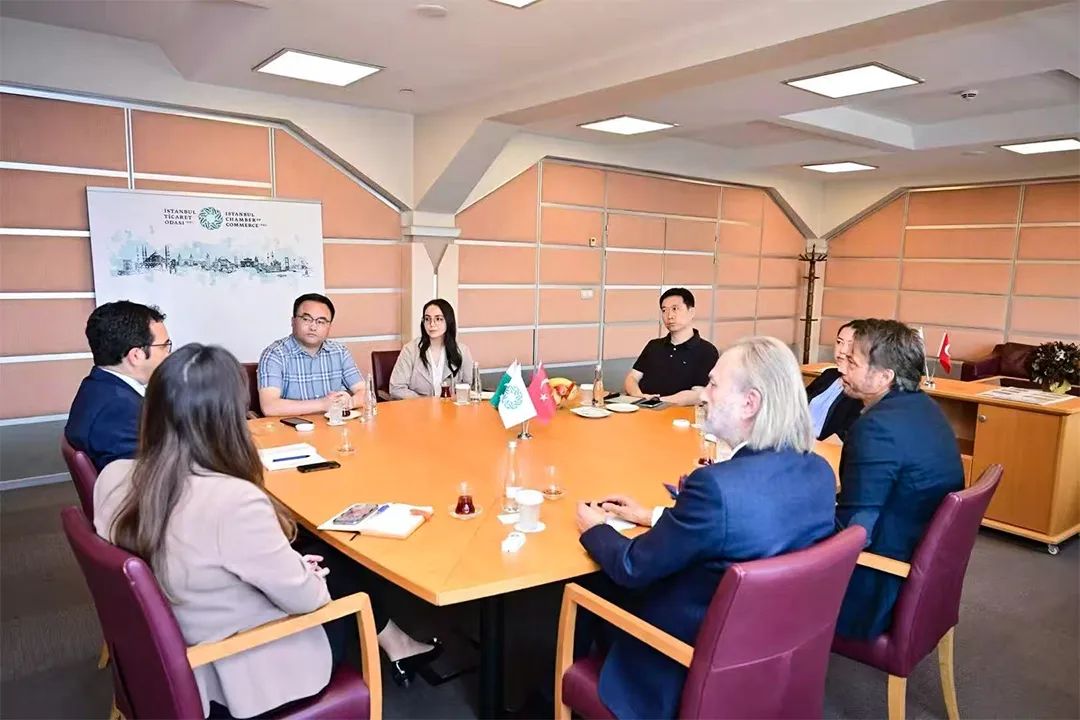 迅鐳激光董事長拜訪伊斯坦布爾商會和中國駐土耳其大使館(圖4)